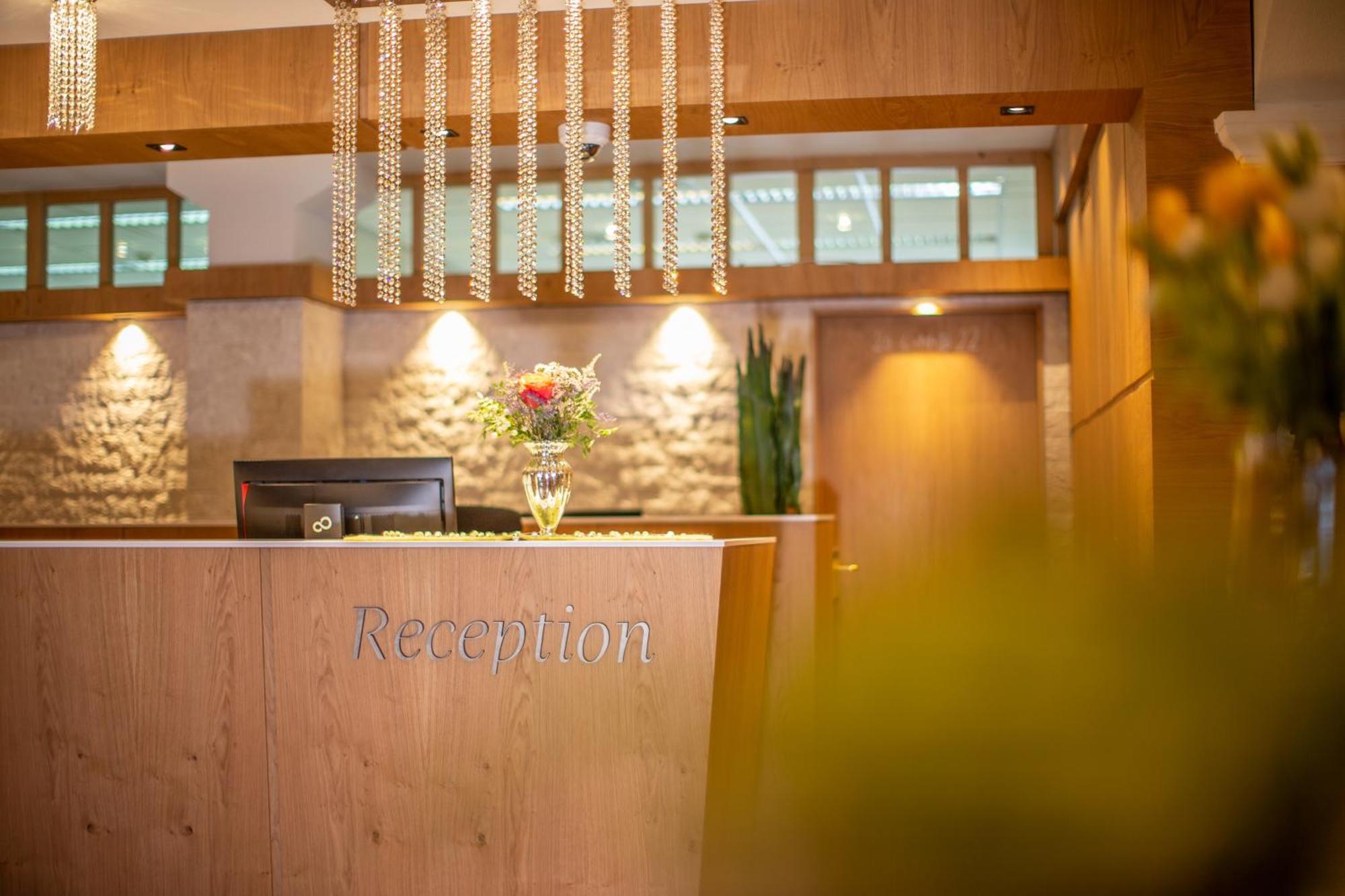 Hotel Alpina Deluxe Обергургль Экстерьер фото